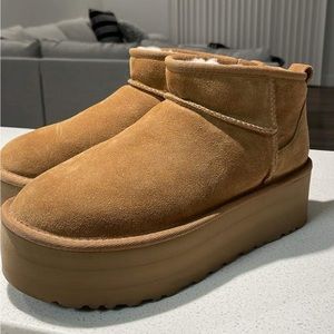 NEW Classic Mini Platform UGG.